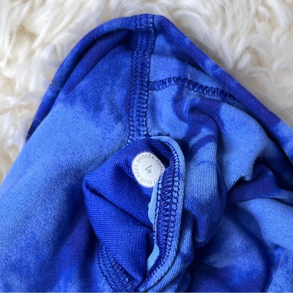 Lululemon | Align Super High Rise Biker Short - Size 4 - Picture 4 of 4